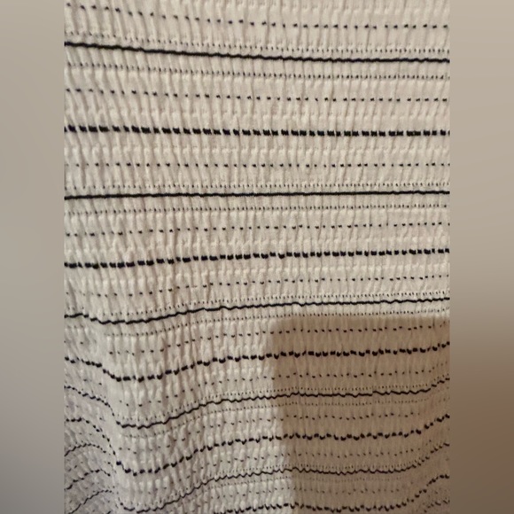 Apt 9 black and white mock turtleneck. Sz L - Picture 6 of 9